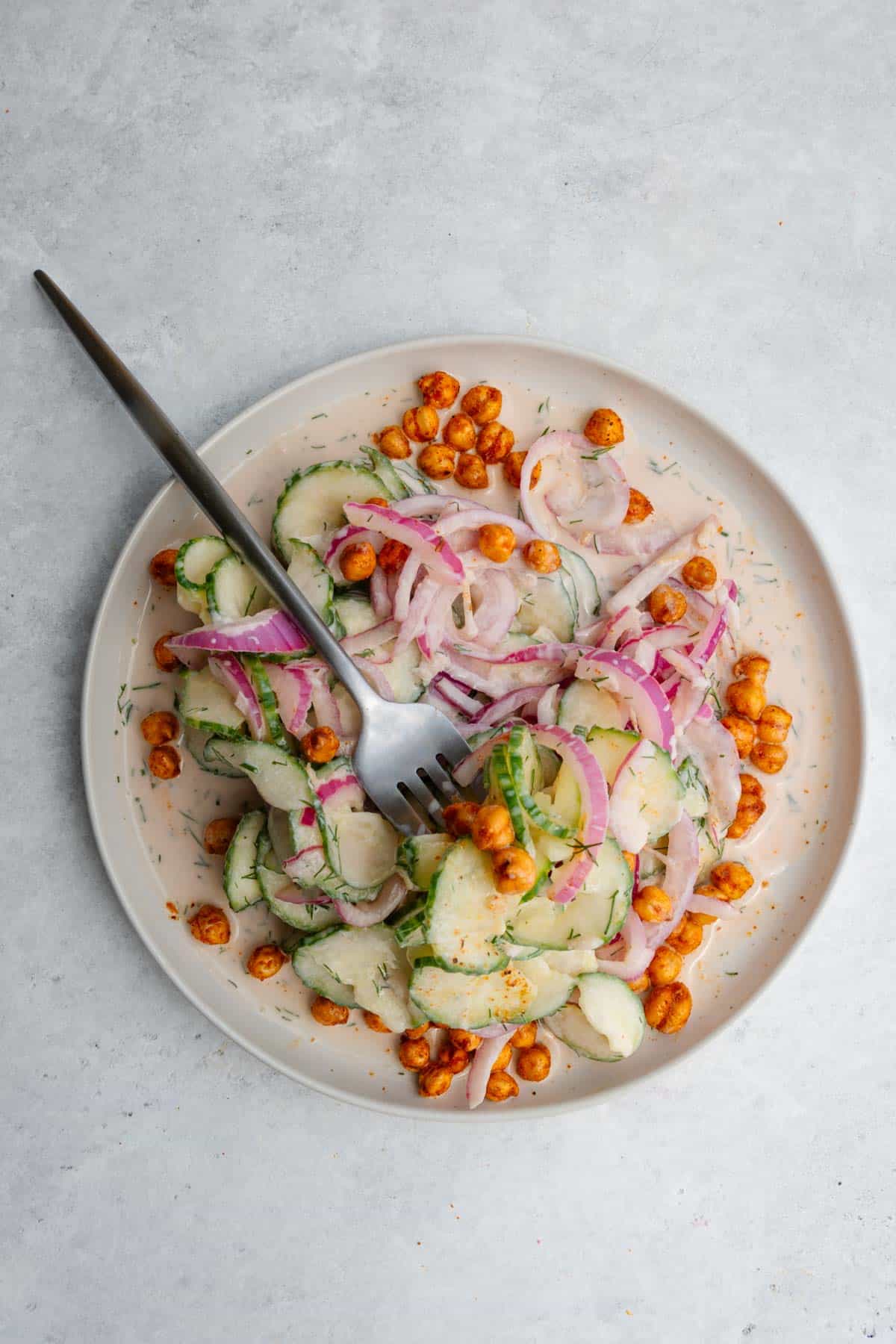 Cucumber salad with spiralized cucumbers and chickpeas.
