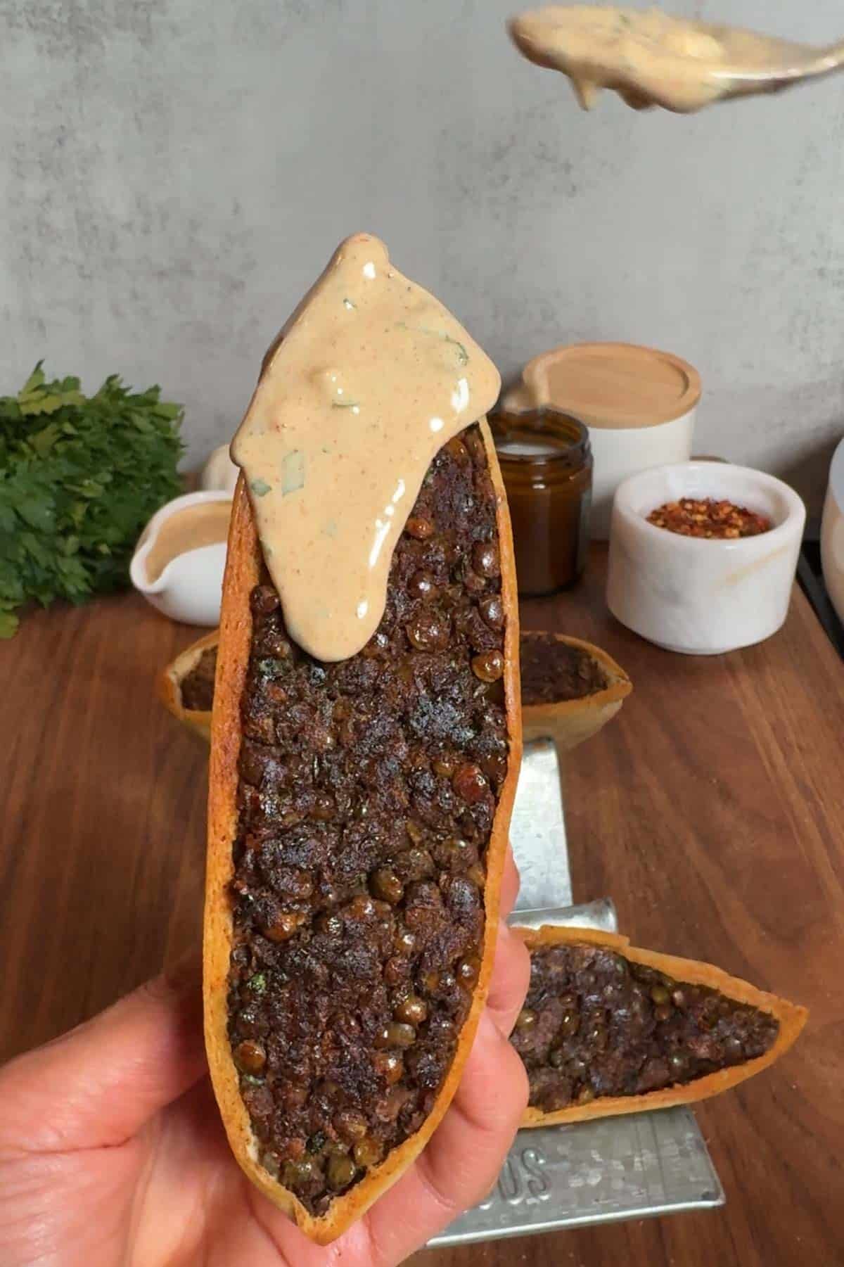 Lentil arayes recipe with Greek yogurt dressing.