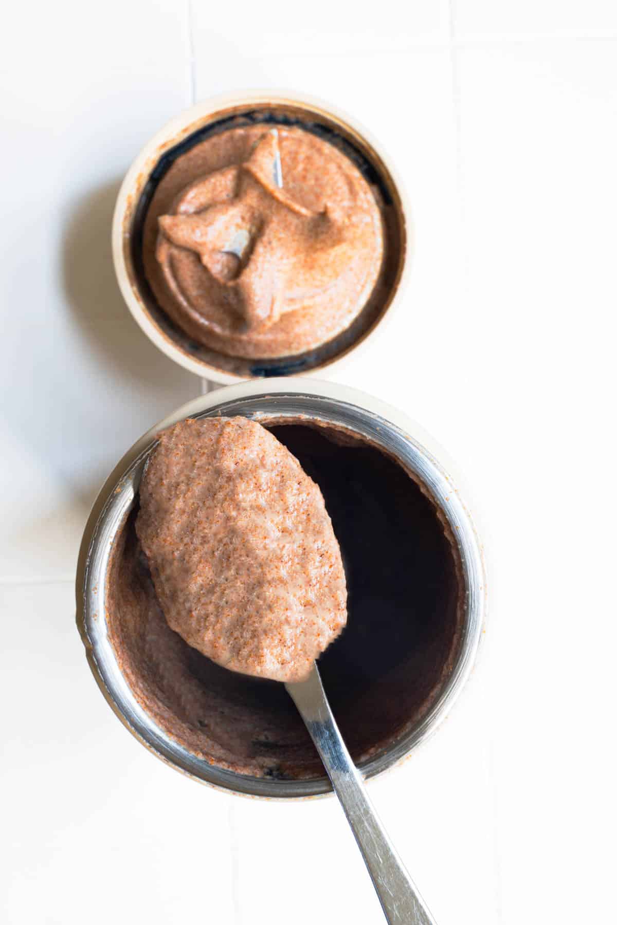 Cooked porridge in a blender.