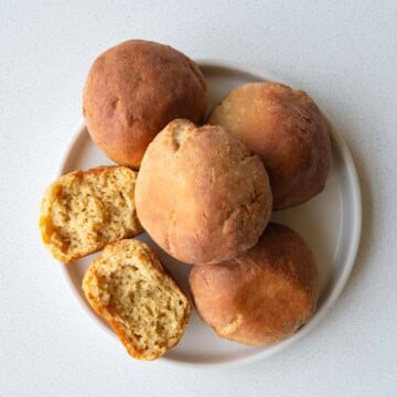 High-protein bread rolls on a plate.