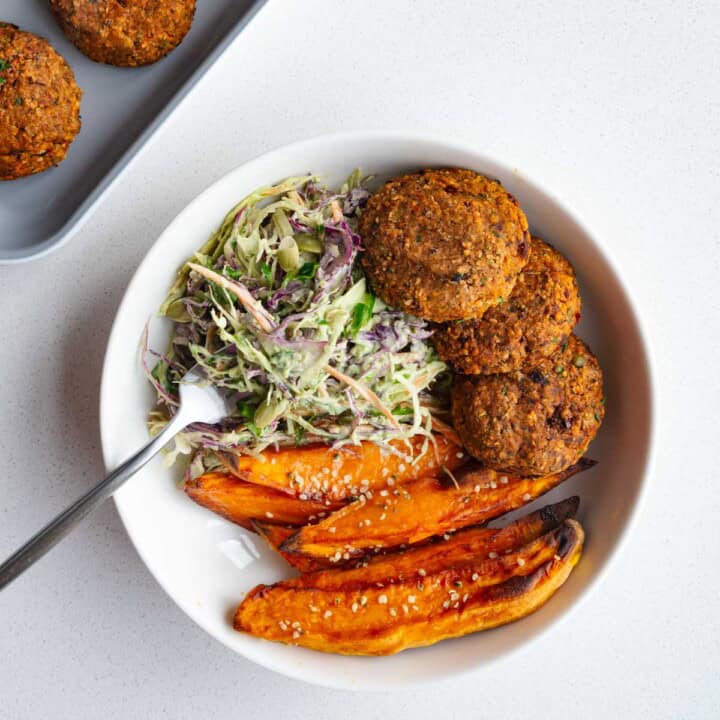 Iron-rich recipe bean burgers with sweet potato and slaw.
