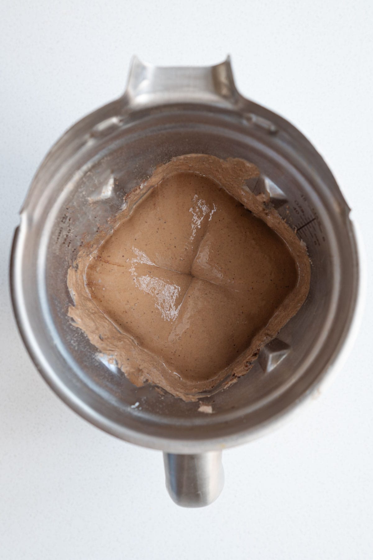 Silken tofu mousse in blender.